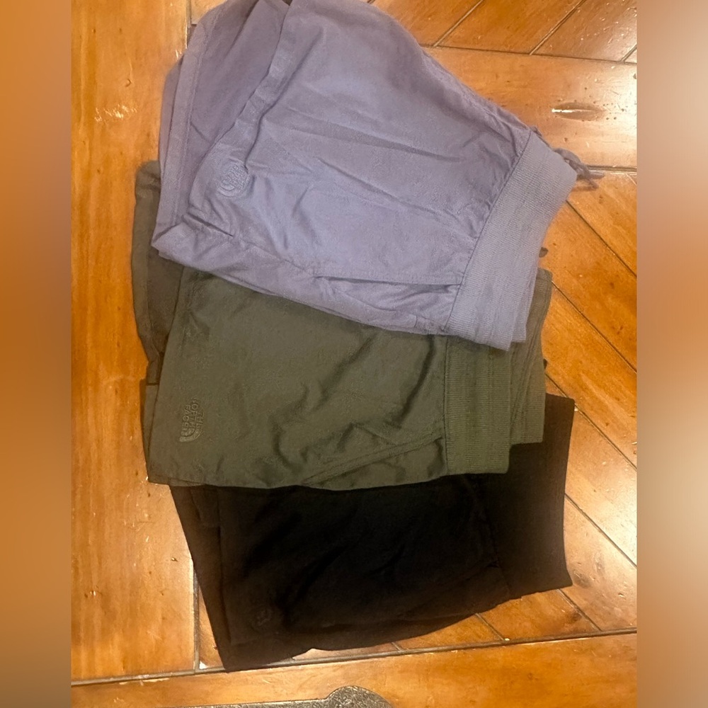 Lot of 3 north face treck shorts
